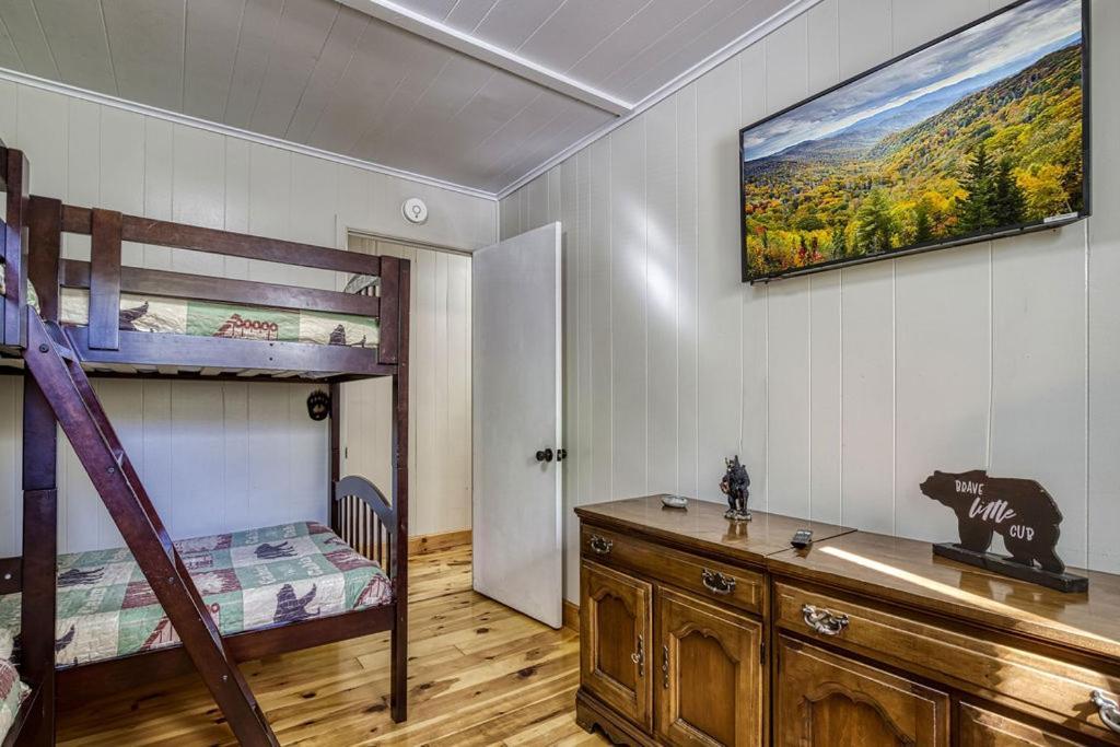 Four Bears Den, Hot Tub, 1089 Of Free Attraction Tickets For Each Paid Day, Dollywood And More Gatlinburg Zewnętrze zdjęcie