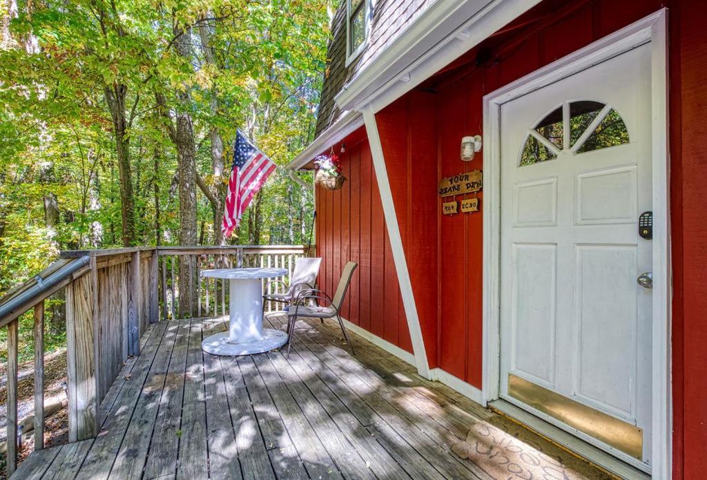 Four Bears Den, Hot Tub, 1089 Of Free Attraction Tickets For Each Paid Day, Dollywood And More Gatlinburg Zewnętrze zdjęcie